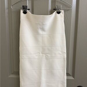 BCBGMaxAzria Cream Pencil Skirt